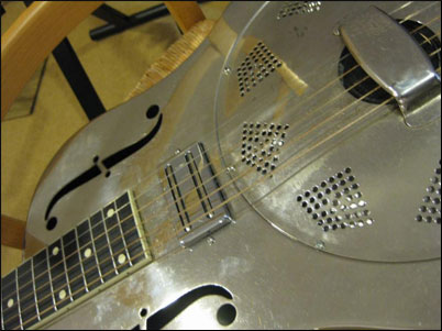 Dobro with Custom HB (1) Pickup