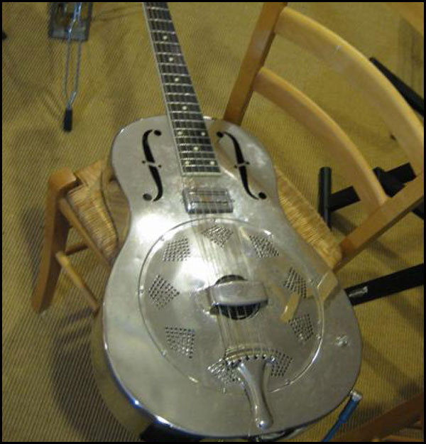 Dobro with Custom HB (2) Pickups