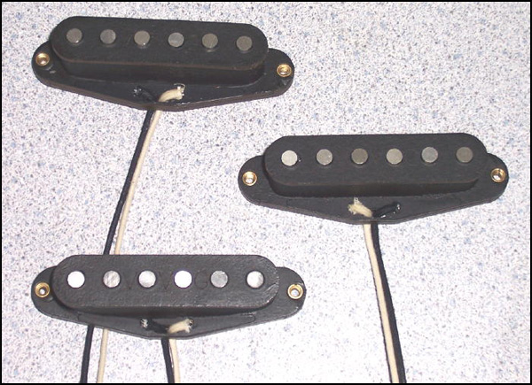 Strat Pickup set with Threaded Inserts